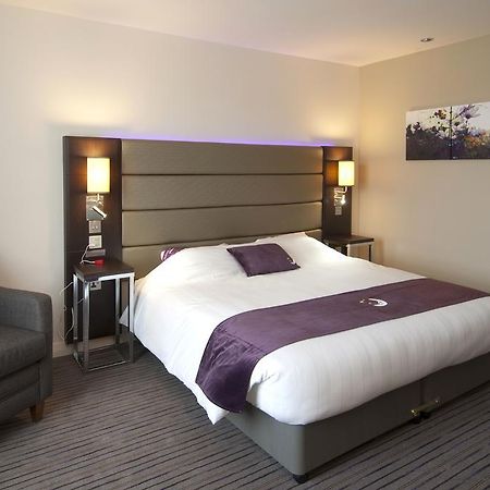 Premier Inn Harlow Esterno foto
