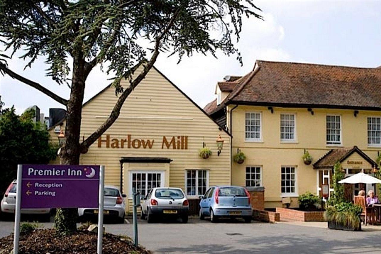Premier Inn Harlow Esterno foto