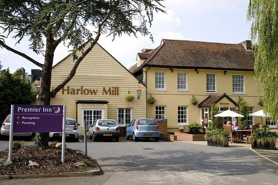 Premier Inn Harlow Esterno foto
